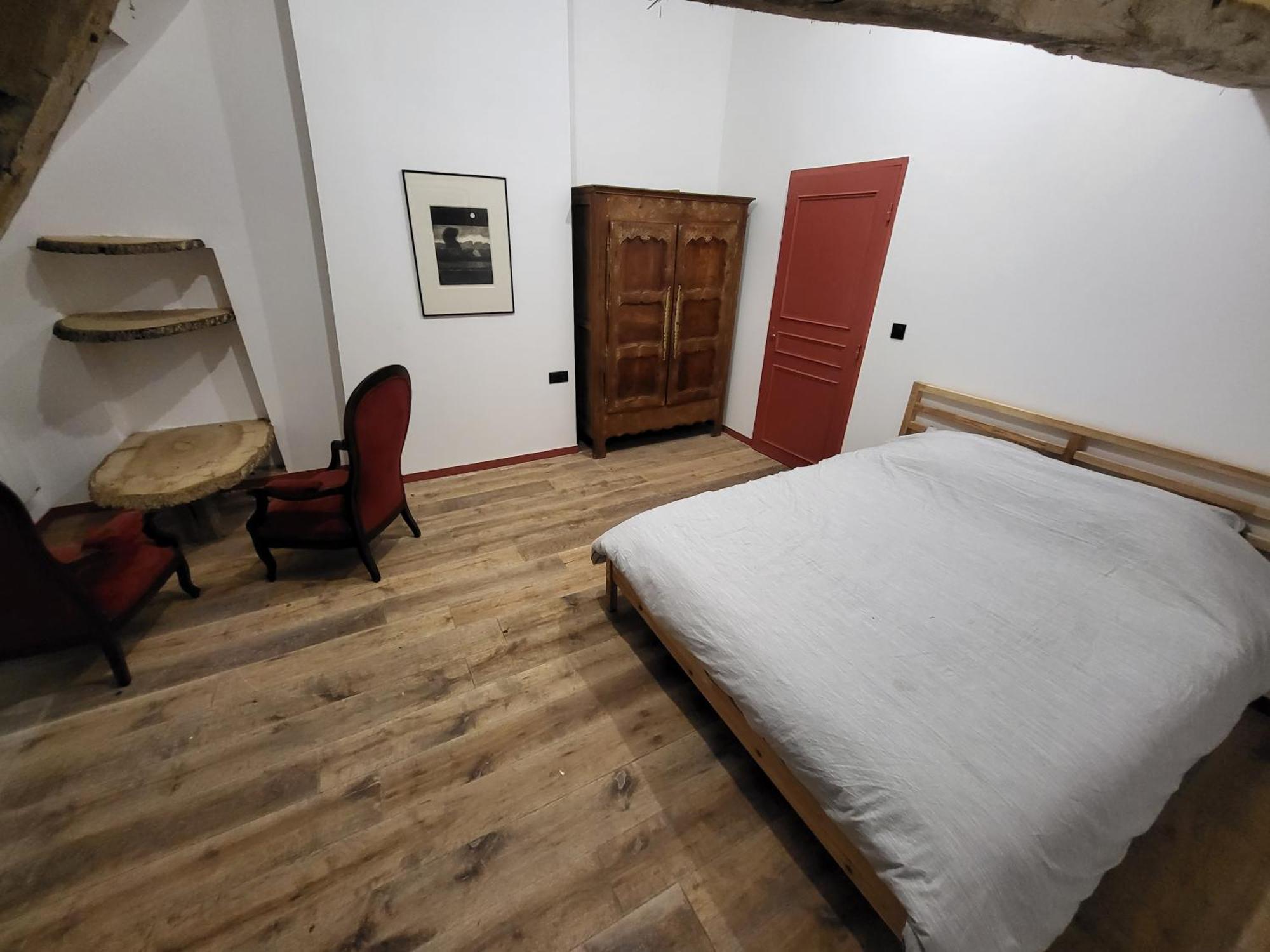 Les Oiseaux De Passage Bed & Breakfast Escolives-Sainte-Camille Luaran gambar