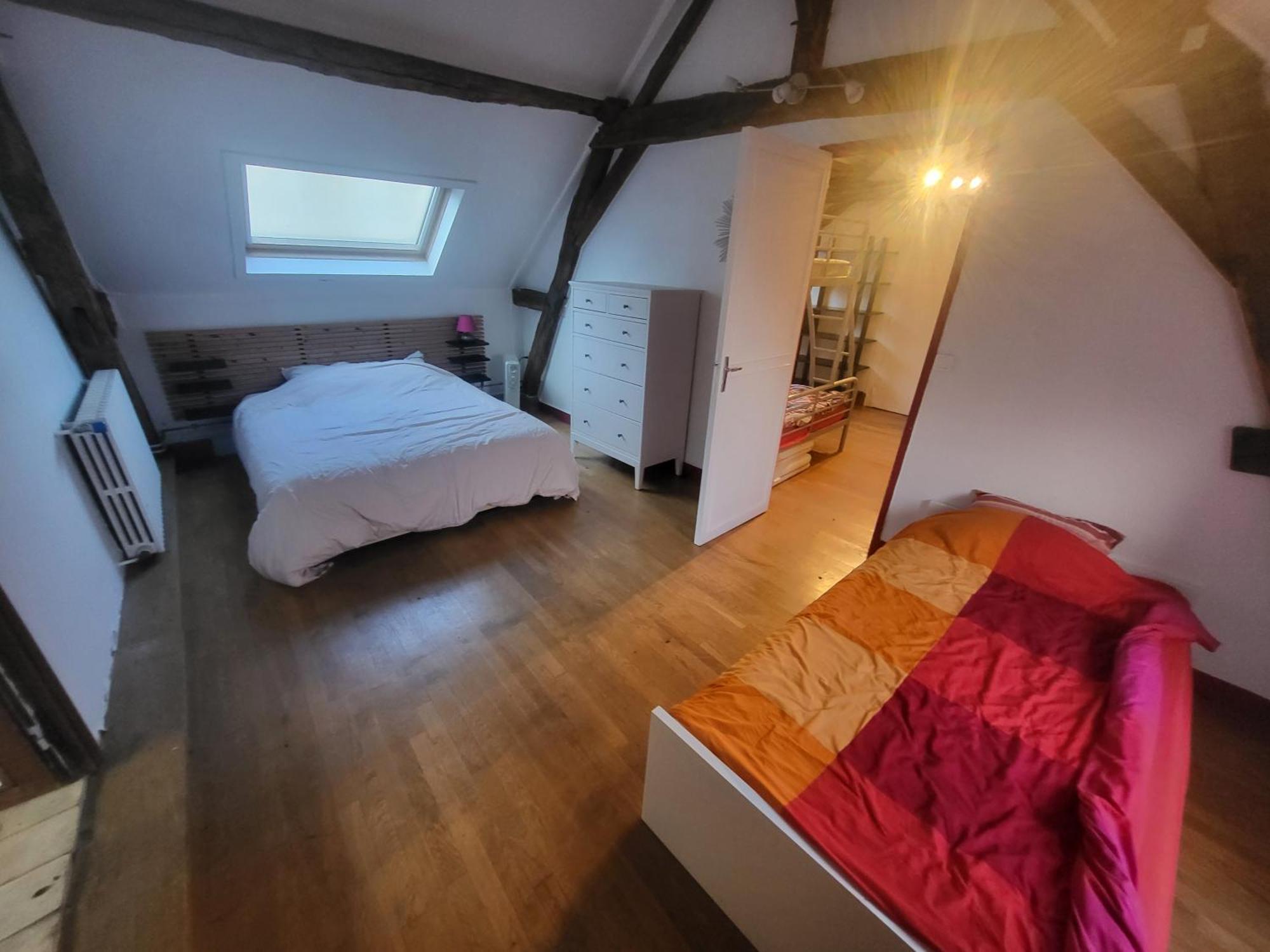 Les Oiseaux De Passage Bed & Breakfast Escolives-Sainte-Camille Luaran gambar